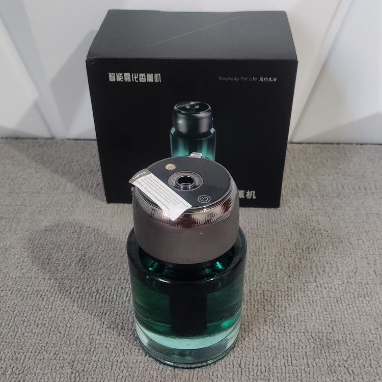 دستگاه بخور ساز و خوشبو کننده کارفرگرنسCarFragrance